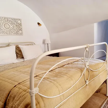 Villa Stone And